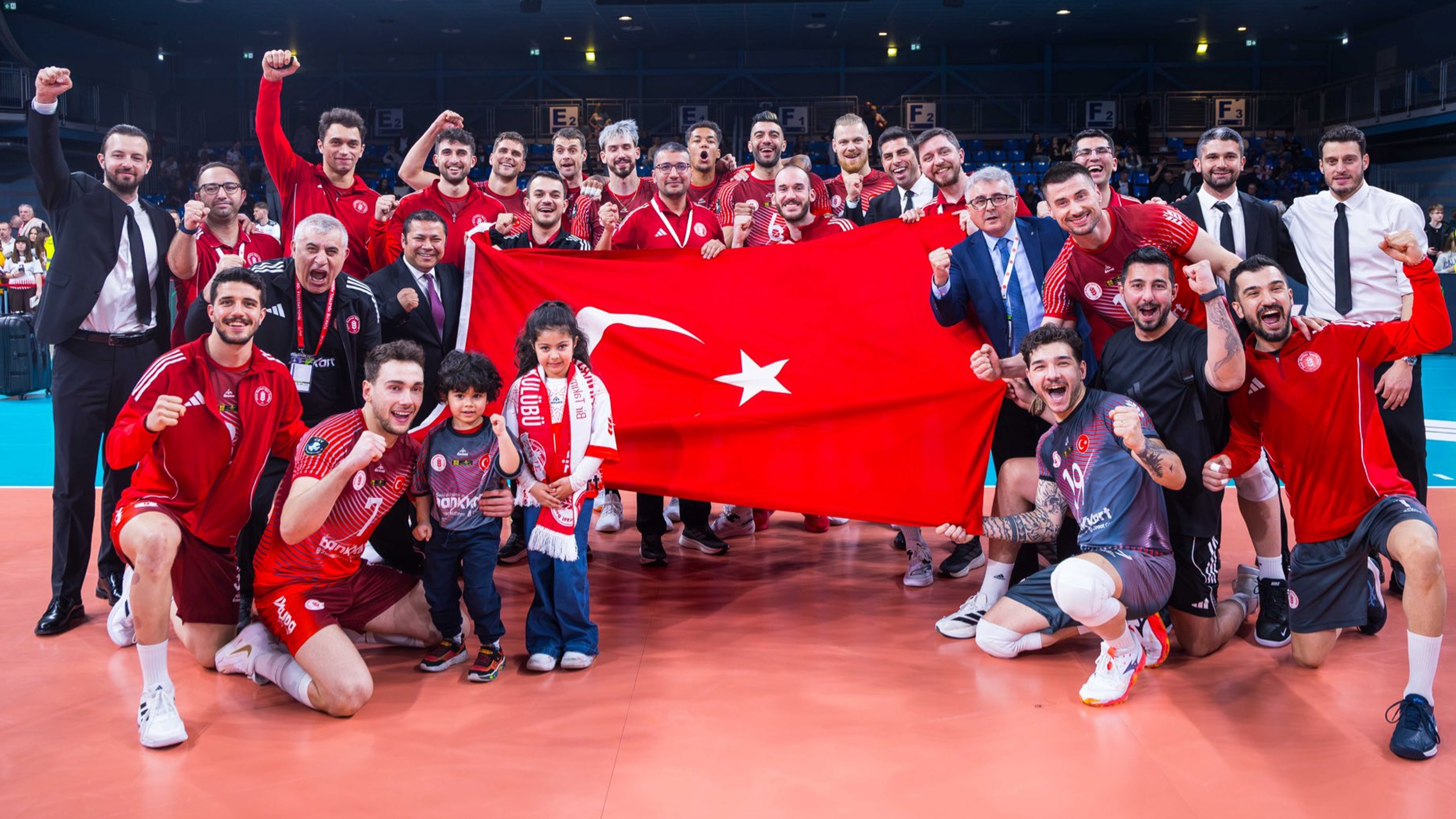 Ziraat Bankkart, Şampiyonlar Ligi'nde Dörtlü Final'e yükseldi