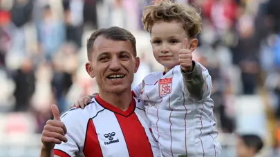 Sivasspor efsanesi Ziya Erdal'dan sitem dolu veda