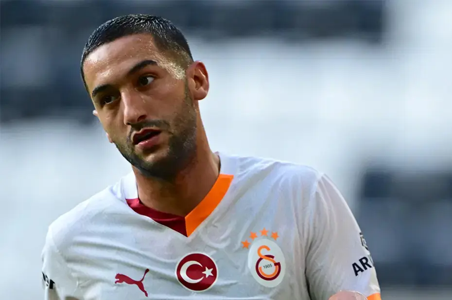 Ve Hakim Ziyech için resmi açıklama geldi: Yeni takımına imzayı attı - 5 Ve Hakim Ziyech için resmi açıklama geldi: Yeni takımına imzayı attı - 5